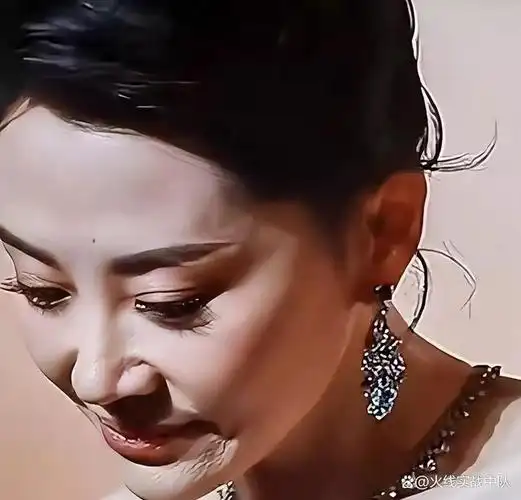 然而,许晴用她的实际行动告诉我们,年龄不是限制,真正