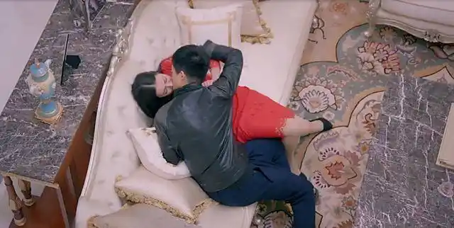 迪丽热巴银幕之吻全纪录,亲遍6大型男还有激情戏