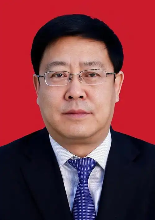 河北张家口市副市长高峰已任市委常委,秘书长