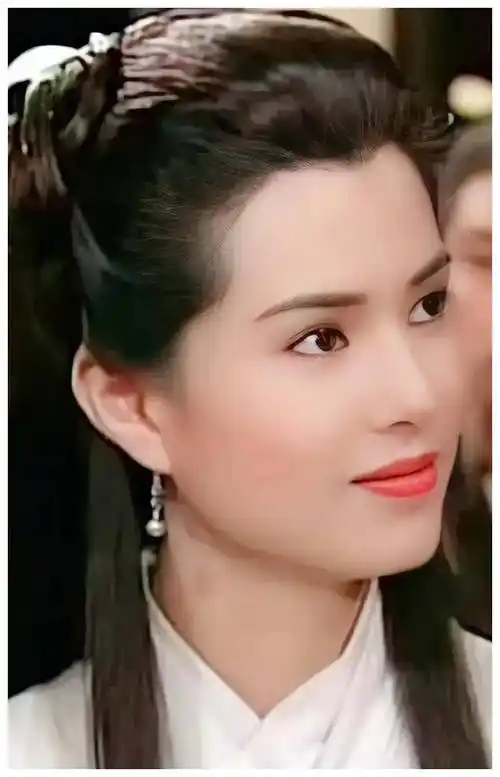 李若彤传世银幕传奇永恒的小龙女抢先看