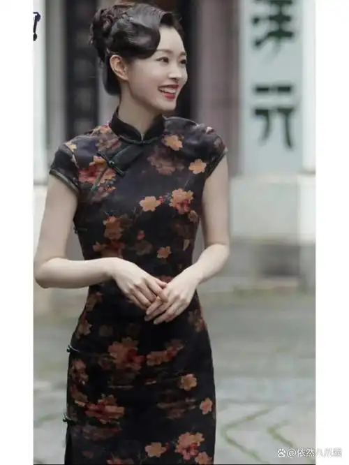 "旗袍仙子"宋轶:腰如细柳,夺命之刀,魅力无人能挡!