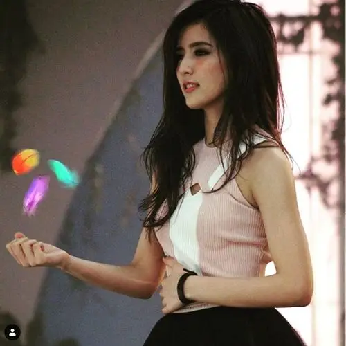 图多预警整理了一些当红男演员的绯闻女友们