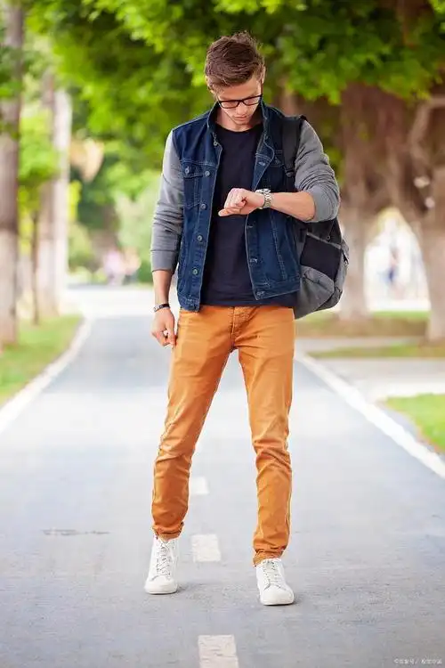 穿衣搭配被质疑?简单几条办法提升品味和风格