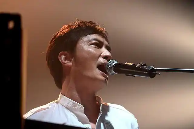 歌手李泉有着怎样的魅力?