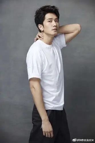 彭冠英[超话]#pgy#彭冠英逆光者# 生活总. 来自侠客素食主义 - 微┅