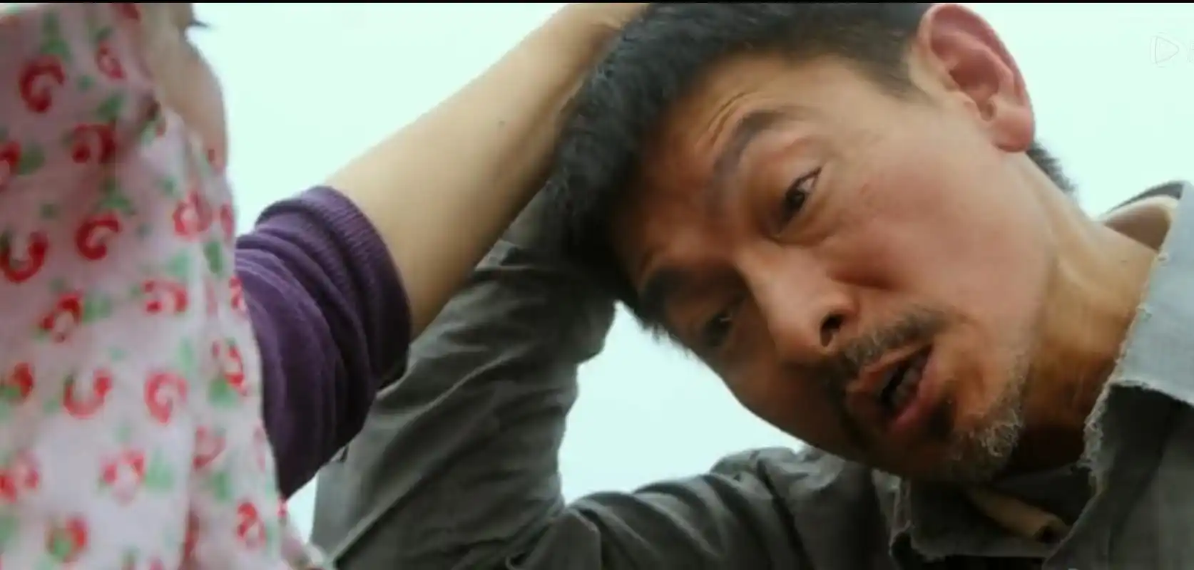 刘德华为追求拍戏真实性,被群众演员扇耳光扇到脸肿