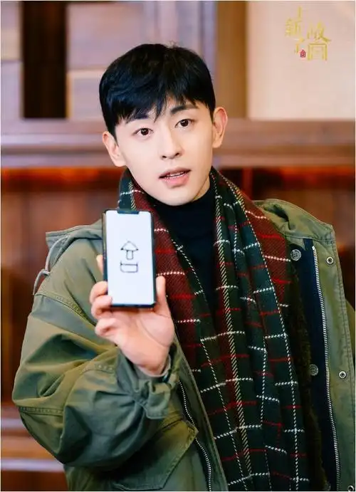 退网1年后再看邓伦如今的窘境真是可恨又可悲