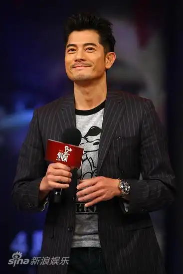 图文:《b 侦探》发布会-郭富城面带笑容