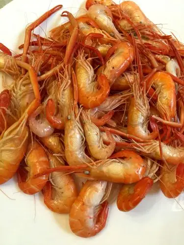 白灼西江河虾.