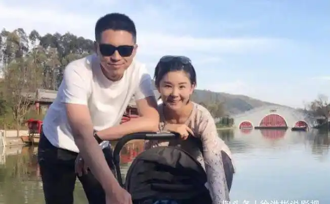 电视主持人李小萌近照认不出!