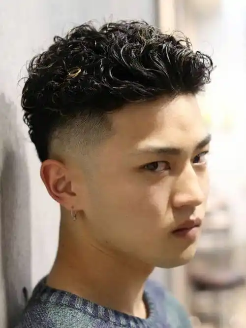 头发粗硬男士发型这样剪就对了帅气时尚真精神