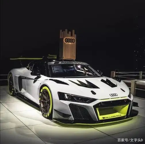 改装界的王者"奥迪r8 lms gt2" 可远观而不可亵玩焉!