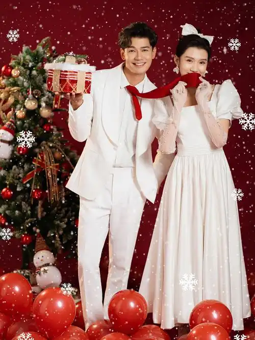 冬日76甜蜜暴击782021圣诞新年婚纱照