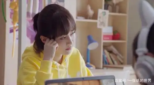 《亲爱的热爱的》小艾佟年"孩子气",一个捧老爸,一个捧男友