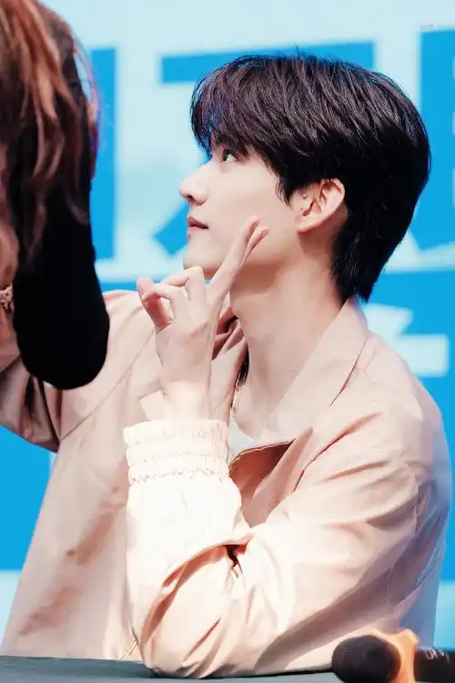 98周柯宇0517生日快乐##周柯宇广州巡演##周柯宇首次个人巡演