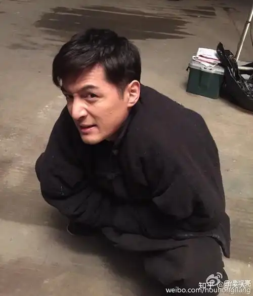 有没有胡歌颜值巅峰的照片我想要几张当头像