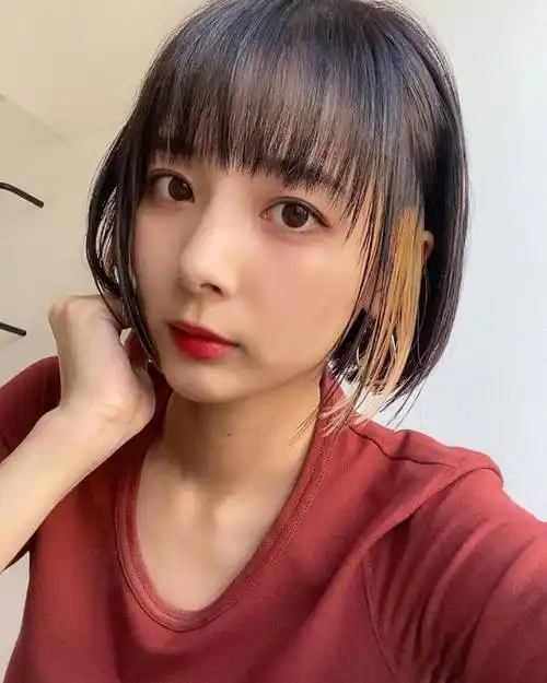 原创中日混血美女冈田纱佳完美三围曲线诱人有好身材还有高学历