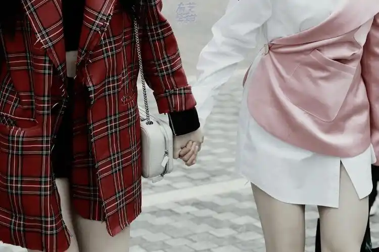 刘些宁x徐艺洋. 姐姐们我可以!徐艺洋… - 堆糖,美图壁纸兴趣社区