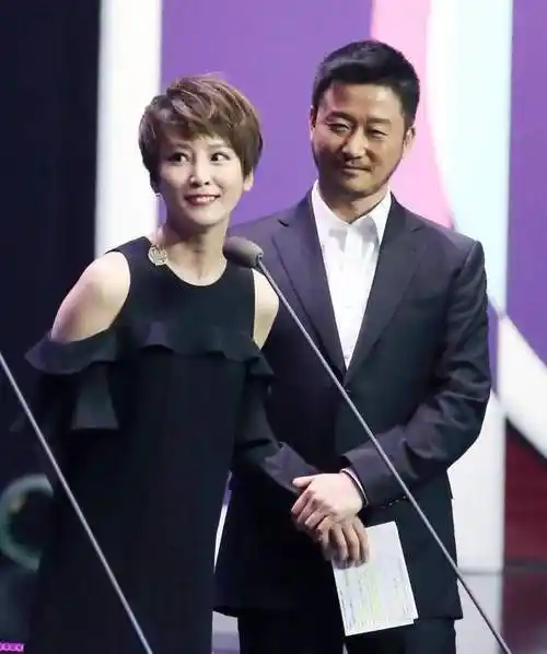 吴京夫妇的风光爱情:从跑龙套不做导演,从贫到富_谢楠_樊亦敏_感情