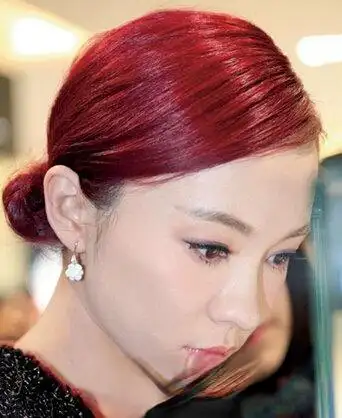 女生红棕栗色头发图片大全