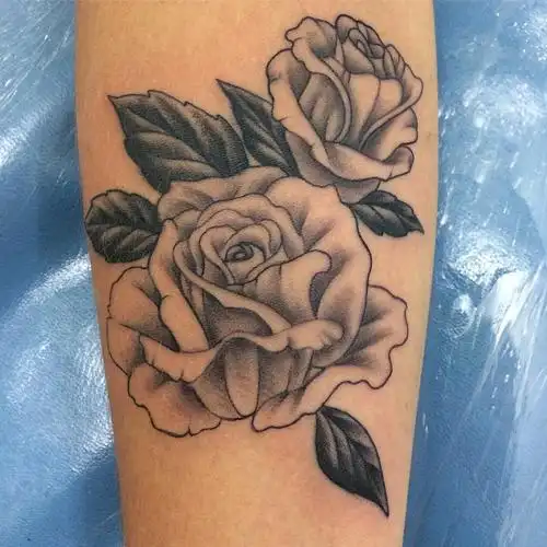 沙先生小臂玫瑰纹身图案