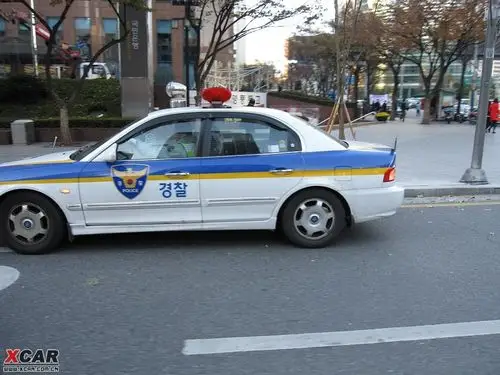 警车