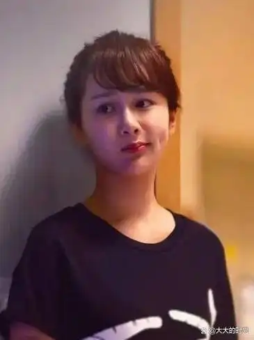 杨紫的变美思路一直都是眉变化