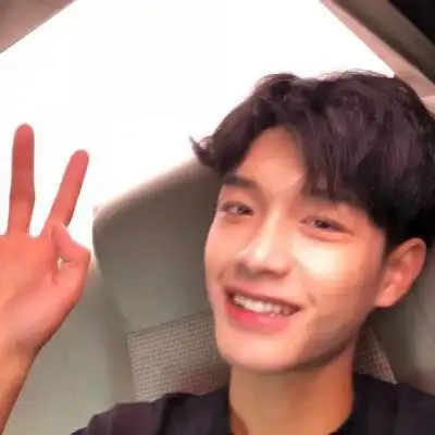 网图男头高清 帅气好看的网图真实男头图片_男生头像_美头网