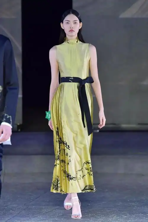 这才是中国风该有的样子中国模特之星大赛上演国风秀