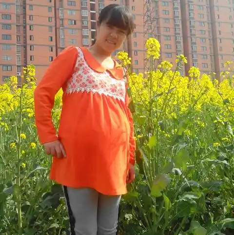 我家宝宝下面的蛋蛋一个大小!只看楼主