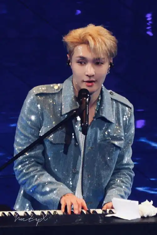 张艺兴[超话]##张艺兴2023大航海巡演