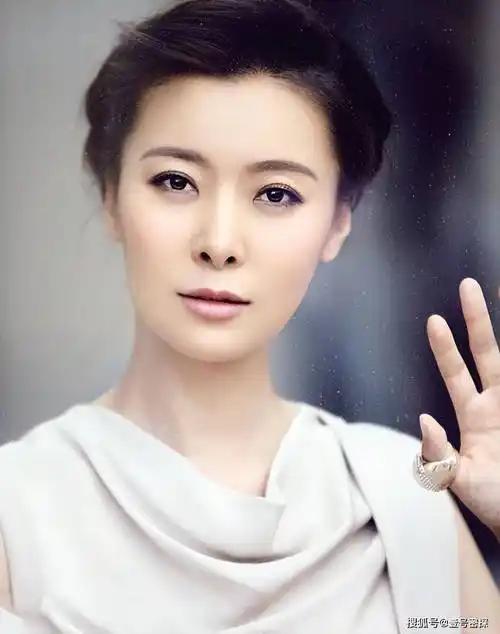 著名演员柯蓝:情路坎坷,我不是黄志忠小三,我也不想结婚