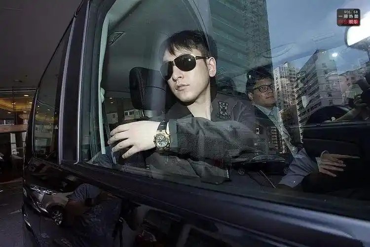 如果没有金钱滤镜,汤珈铖是路人水平吗?