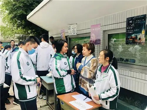 快来加入吧,亮眼的成都十七中学生社团欢迎你!