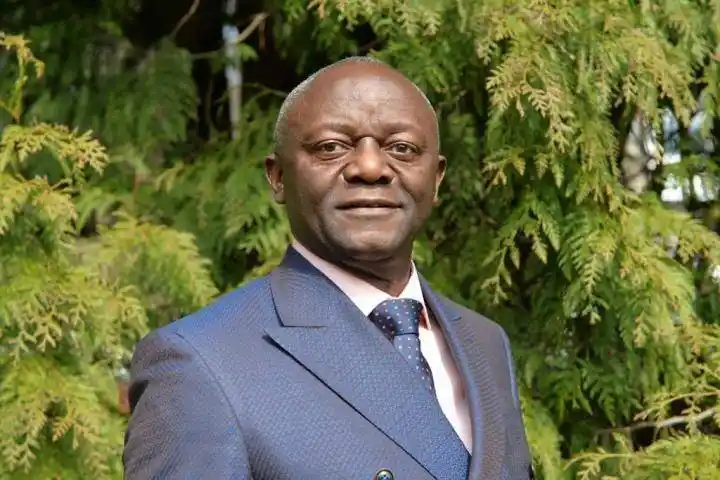 孔帕尼父亲成为比利时历史上首位黑人市长,曾是刚果难民