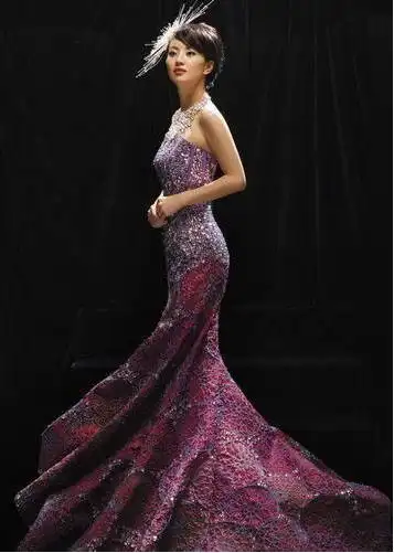 她与撒贝宁同居4年,狠心抛弃撒贝宁爱上富二代,今39岁却单身