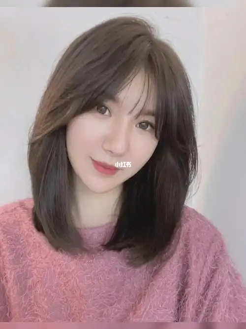 锁骨发77八字刘海锁骨发77八字刘海修饰脸型