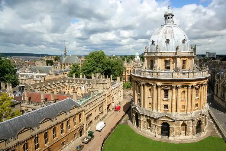 牛津大学夏校课程university of oxford61 english law and legal