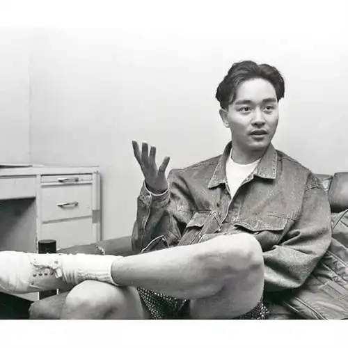 张国荣最帅的头像哥哥张国荣头像壁纸