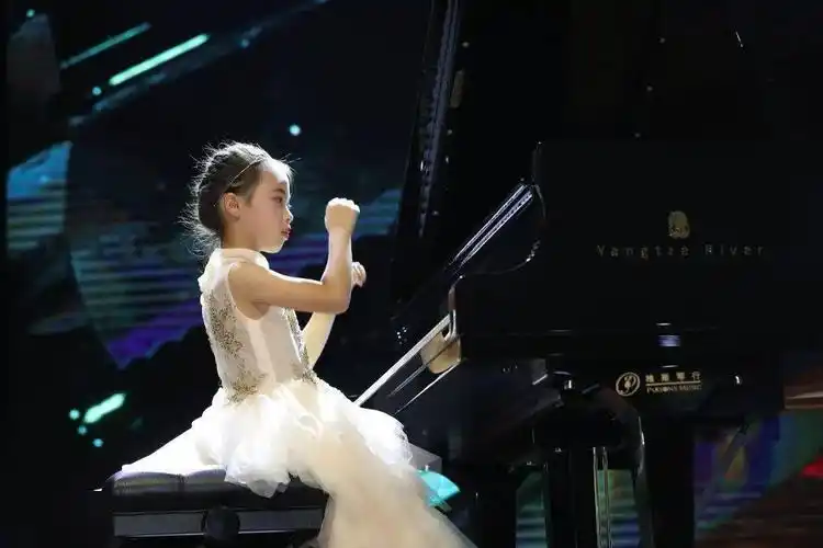 琴系中国广州市少儿中国钢琴作品音乐会全场回顾