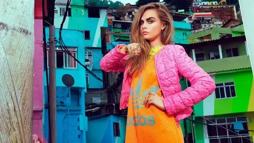 英国美女演员卡拉99迪瓦伊桌面壁纸