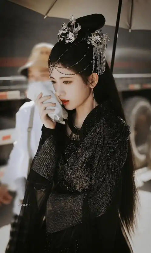 鞠婧祎古装剧最新路透,黑化造型超惊艳,网友:古装第一人_时间_照片