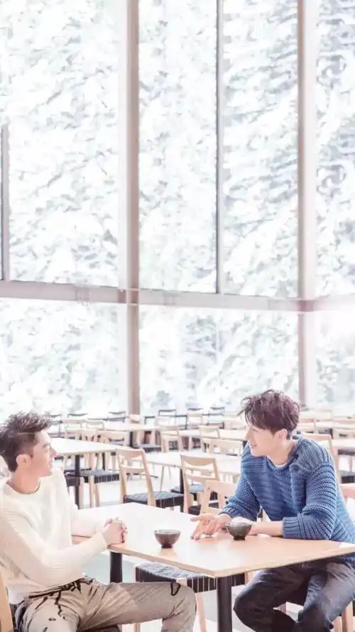 胡歌 霍建华 高清壁纸 时尚芭莎情人节特刊