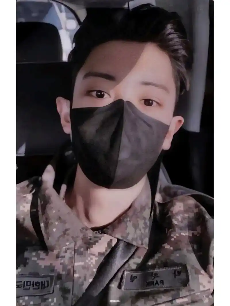 exo壁纸之军装照系列