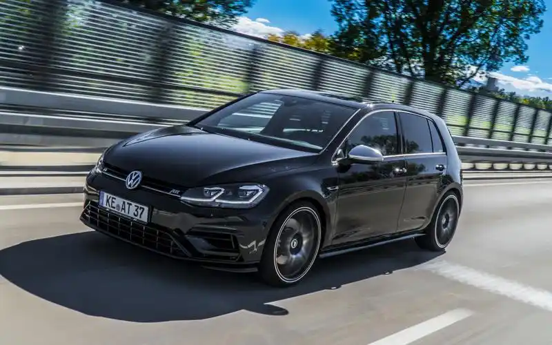 第一视角大众高尔夫rakrapovic德国高速极速挑战