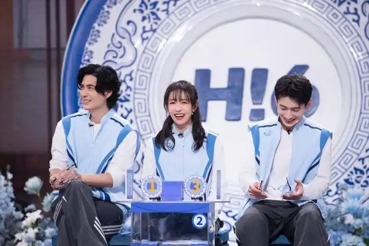 张颜齐为了获取秦霄贤信任,直言"自己的智商做不了