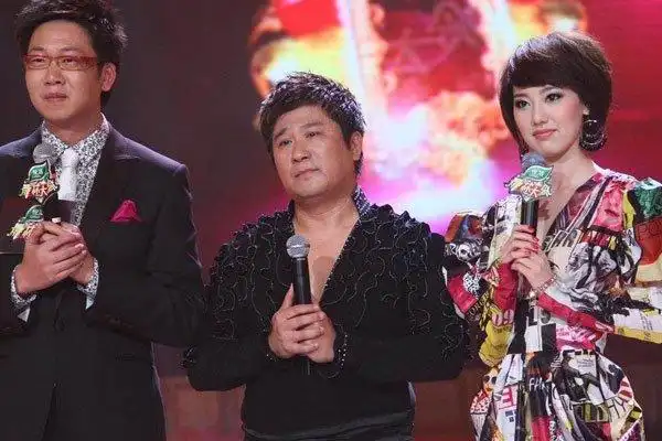 吉雪萍第一任老公是谁老公黑立德出轨却没离婚