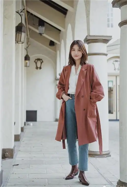 小个子女生穿风衣再也不用害怕了教你这样穿搭显瘦时髦优雅