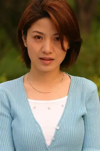 杨圣文 在电视剧《知青》中扮演女排长方婉之