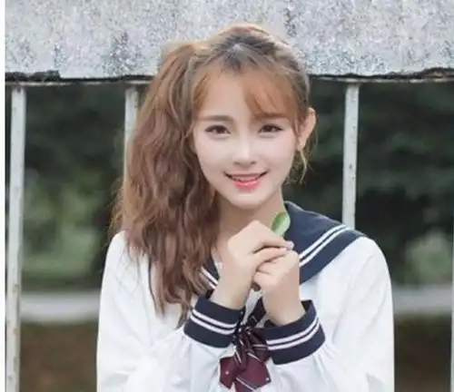 斜刘海马尾怎么扎好看_马尾辫发型_西子美发网